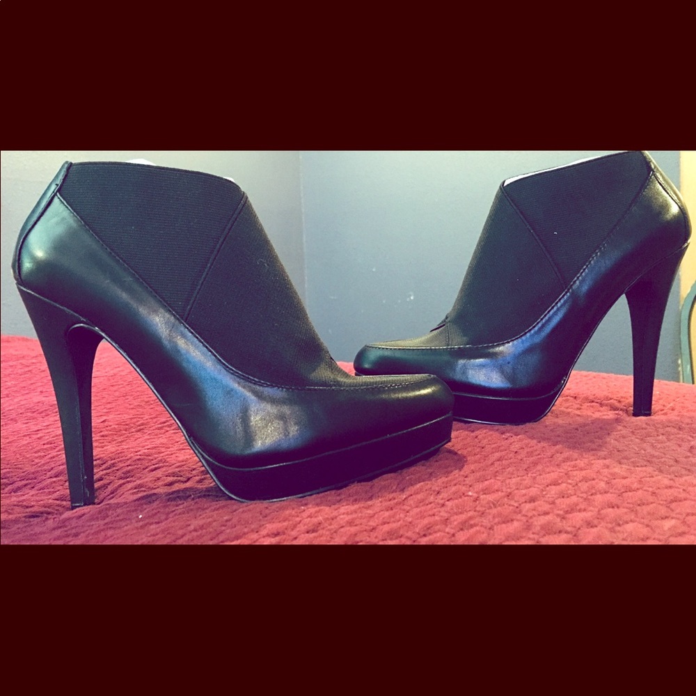 ALDO Black Booties. NEVER WORN ‼️